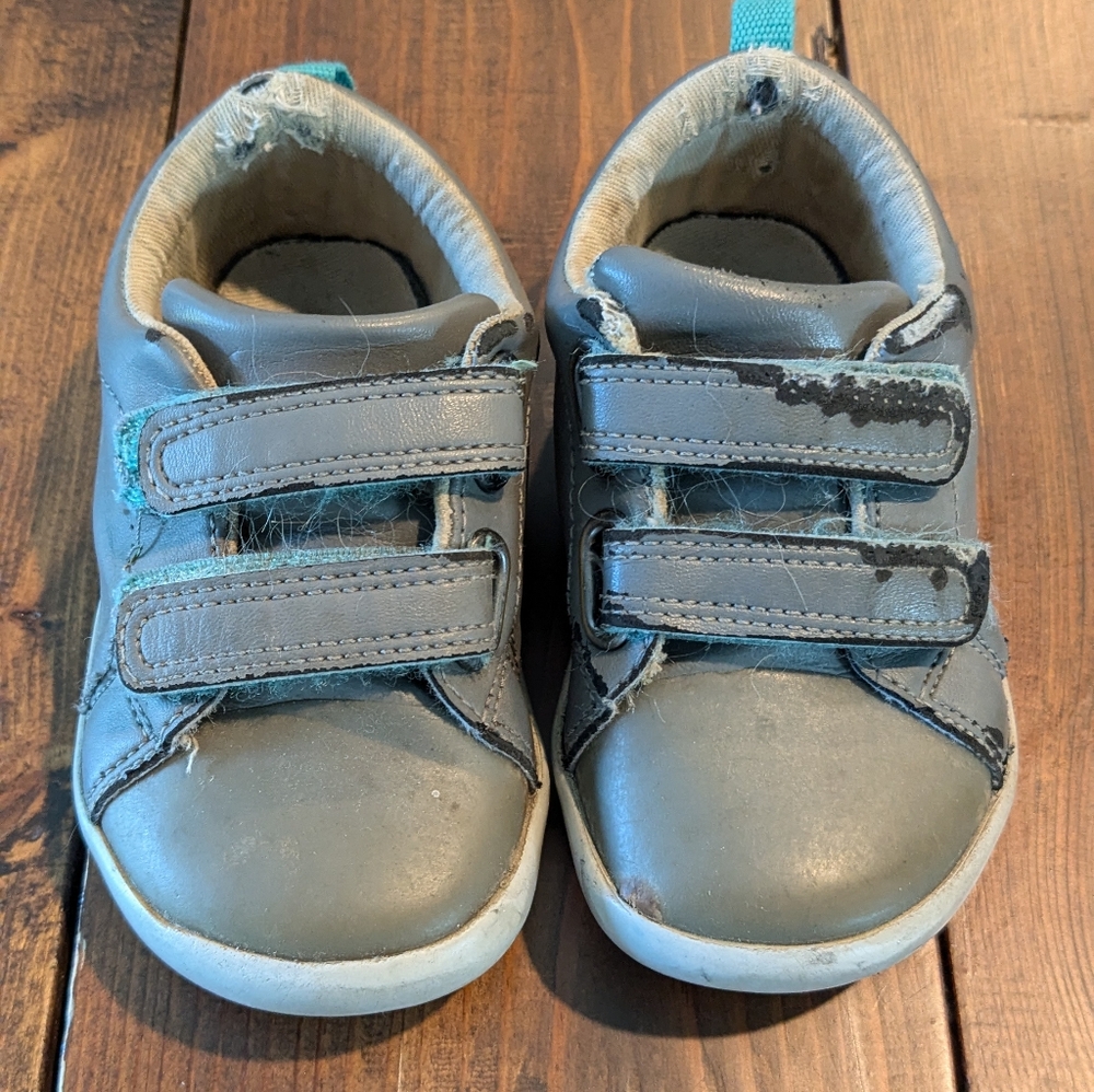 Ten Little Sneakers Size 7 - Grey
